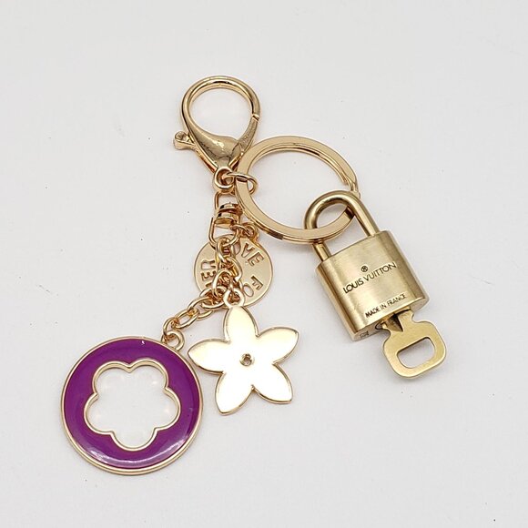 Authentic Louis Vuitton Lock & Key with Unbranded Flower Charm, Keychain - Picture 6 of 9